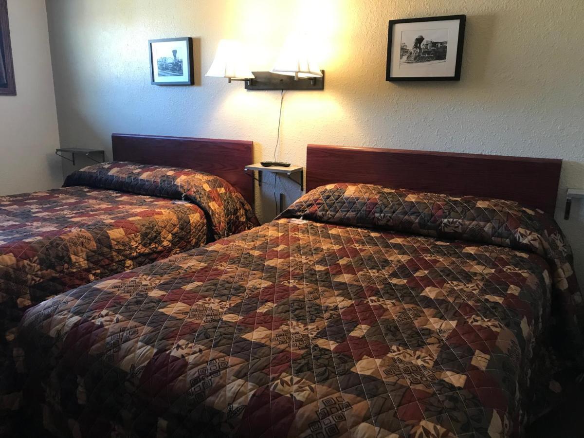 Highland Court Motel Fairmont Kültér fotó