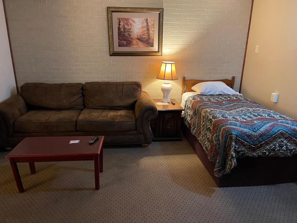 Highland Court Motel Fairmont Kültér fotó