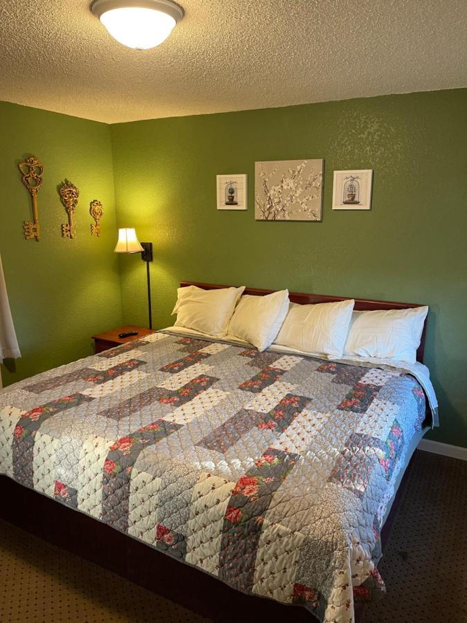 Highland Court Motel Fairmont Kültér fotó